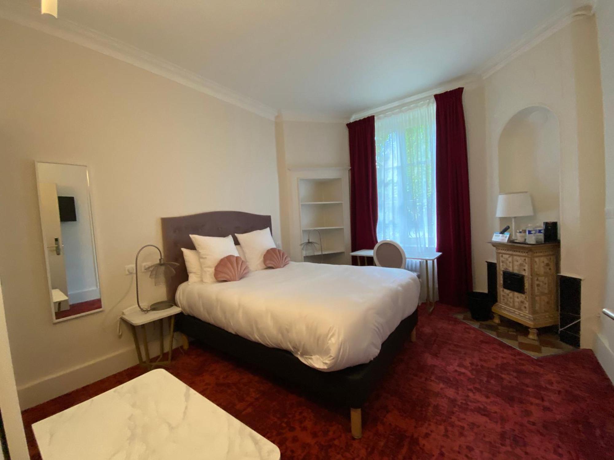 Logis Hotel Du Parc Понт-а-Мусон Екстер'єр фото